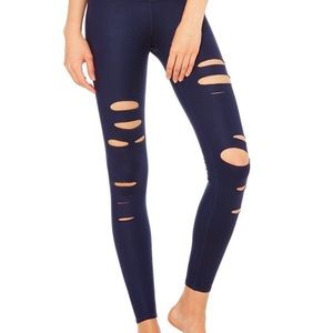 Alo yoga ripped warrior leggings